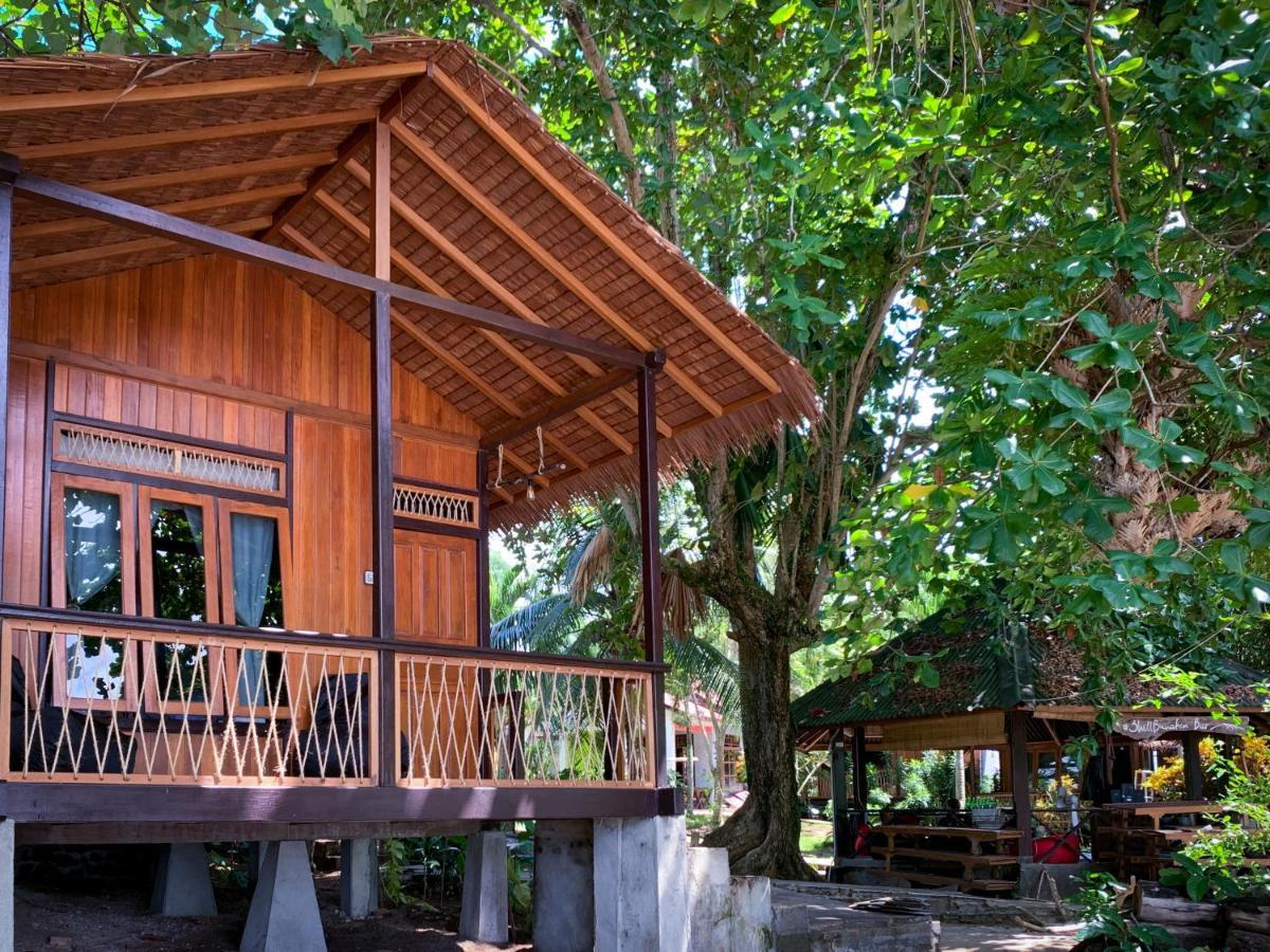 3Will Bunaken Dive Resort Exterior photo