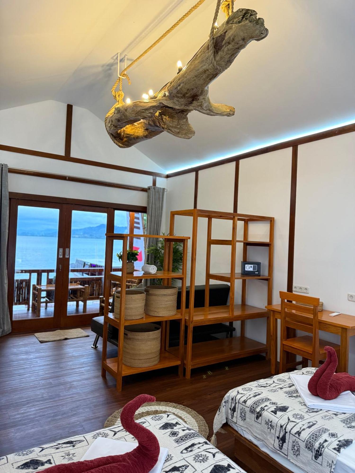 3Will Bunaken Dive Resort Exterior photo